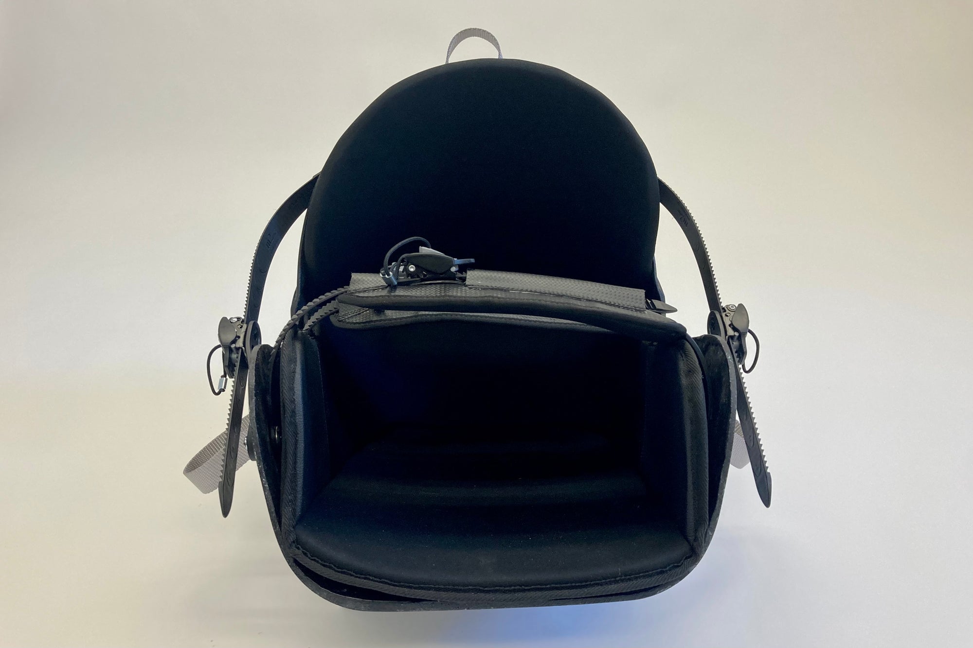 Low Back Clamshell Seating System